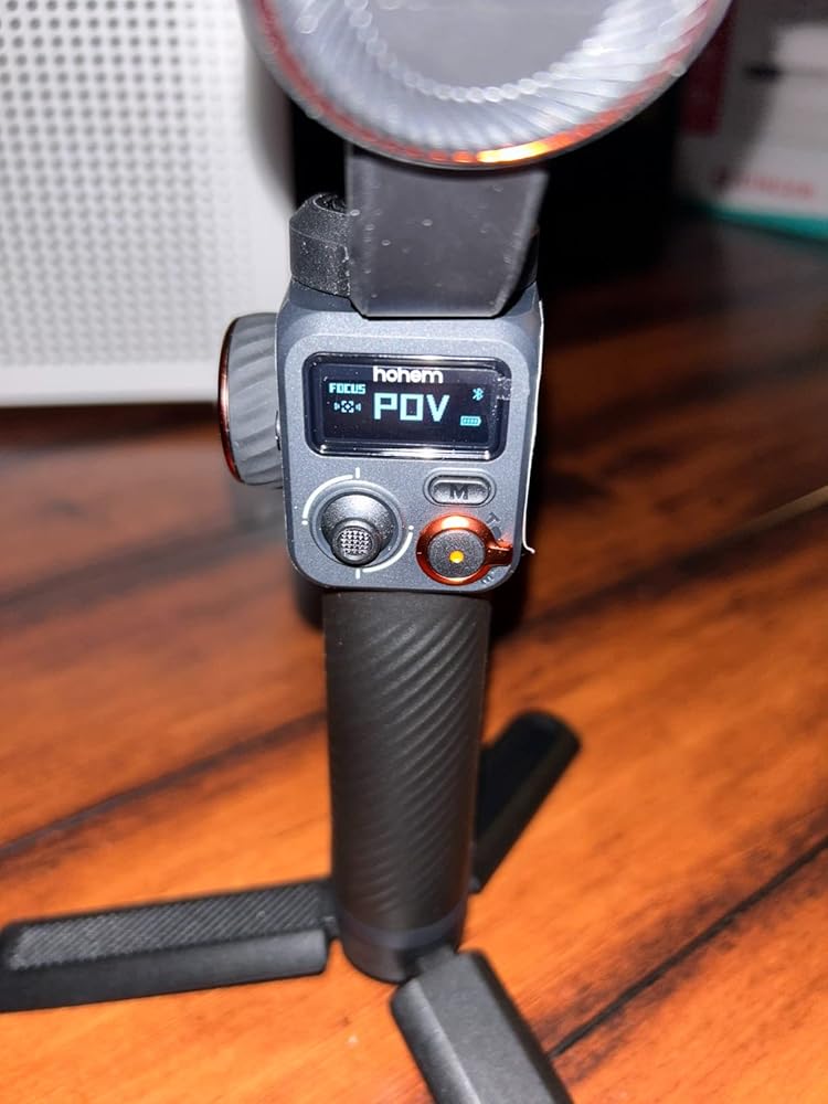 Hohem iSteady M6 – AI Tracking Gimbal for Android & iPhone