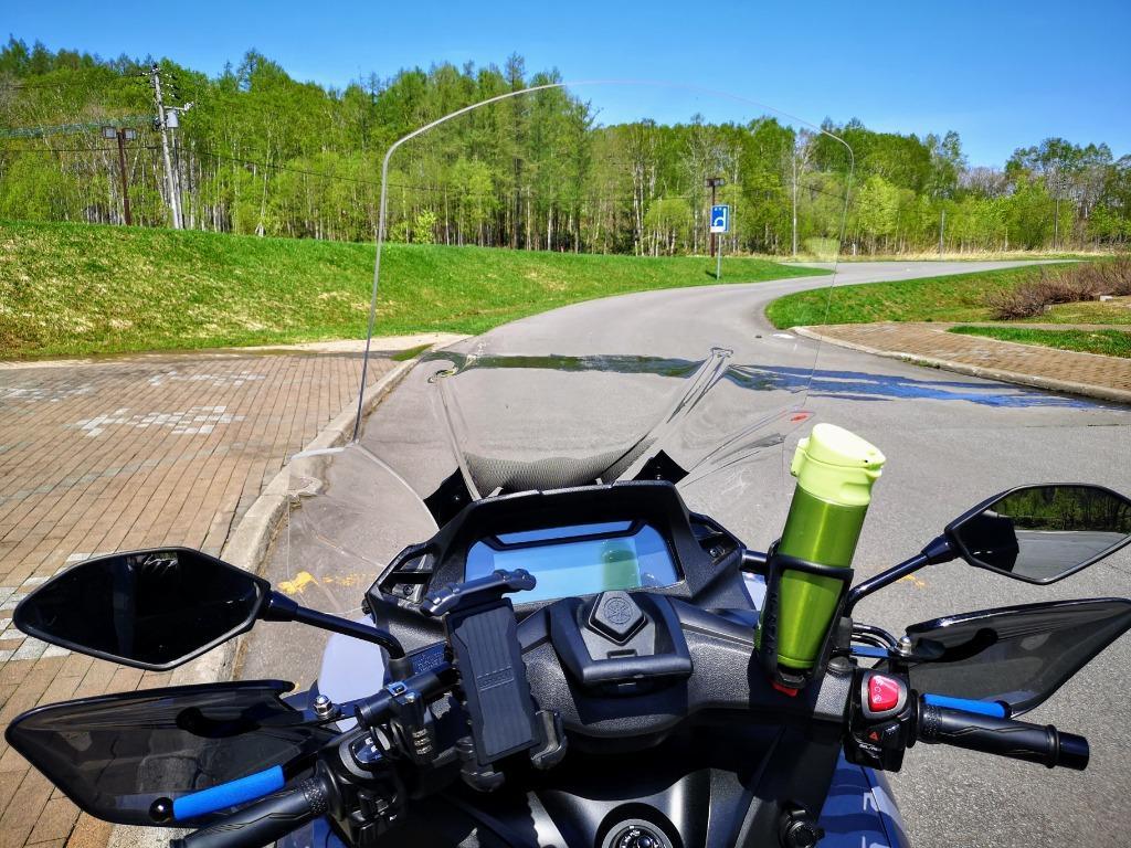 GIVI D2149ST スクリーン／YAMAHA TRICITY 300 (20 - 23)専用