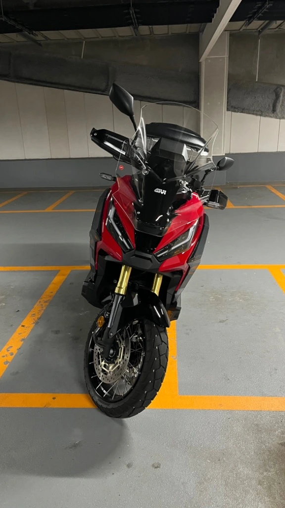 GIVI D1188ST スクリーン／HONDA X-ADV 750 (21 - 23)専用／ジビ