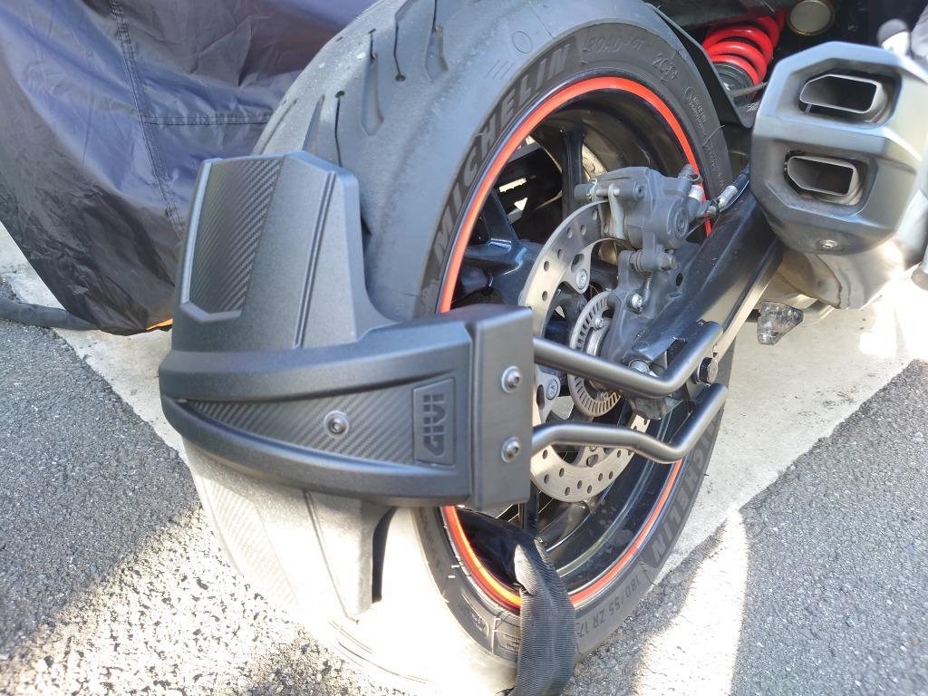 givi マッドガード guubeat-moto_rm2139kit