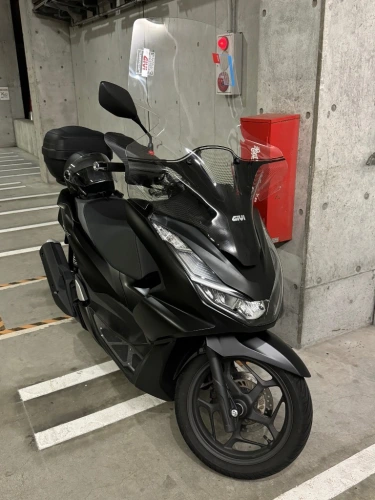 ☆再募集:格安:ホンダPCX150 KF12 GIVIスクリーン・ボックス付き 61d4e372-69c3-47d7-b818-