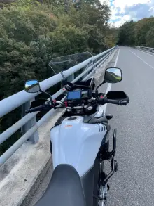 GIVI D3112ST スクリーン／SUZUKI DL 650 V-STROM (17 - 23)専用／ジビ