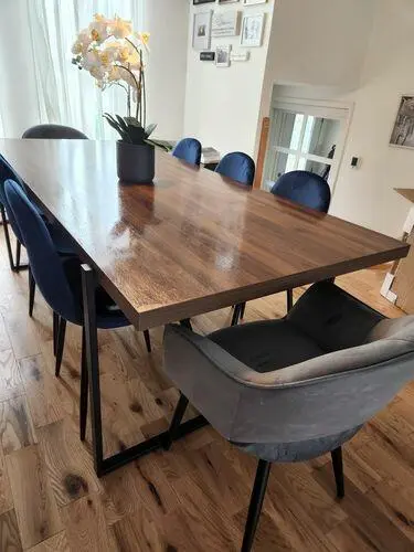 Customer photo from Louise T.