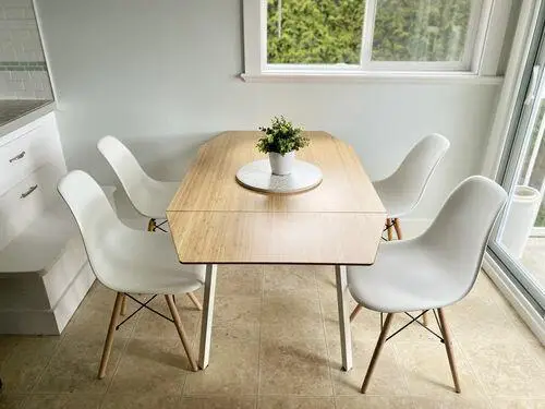 Eiffel White Dining Chair – aykah