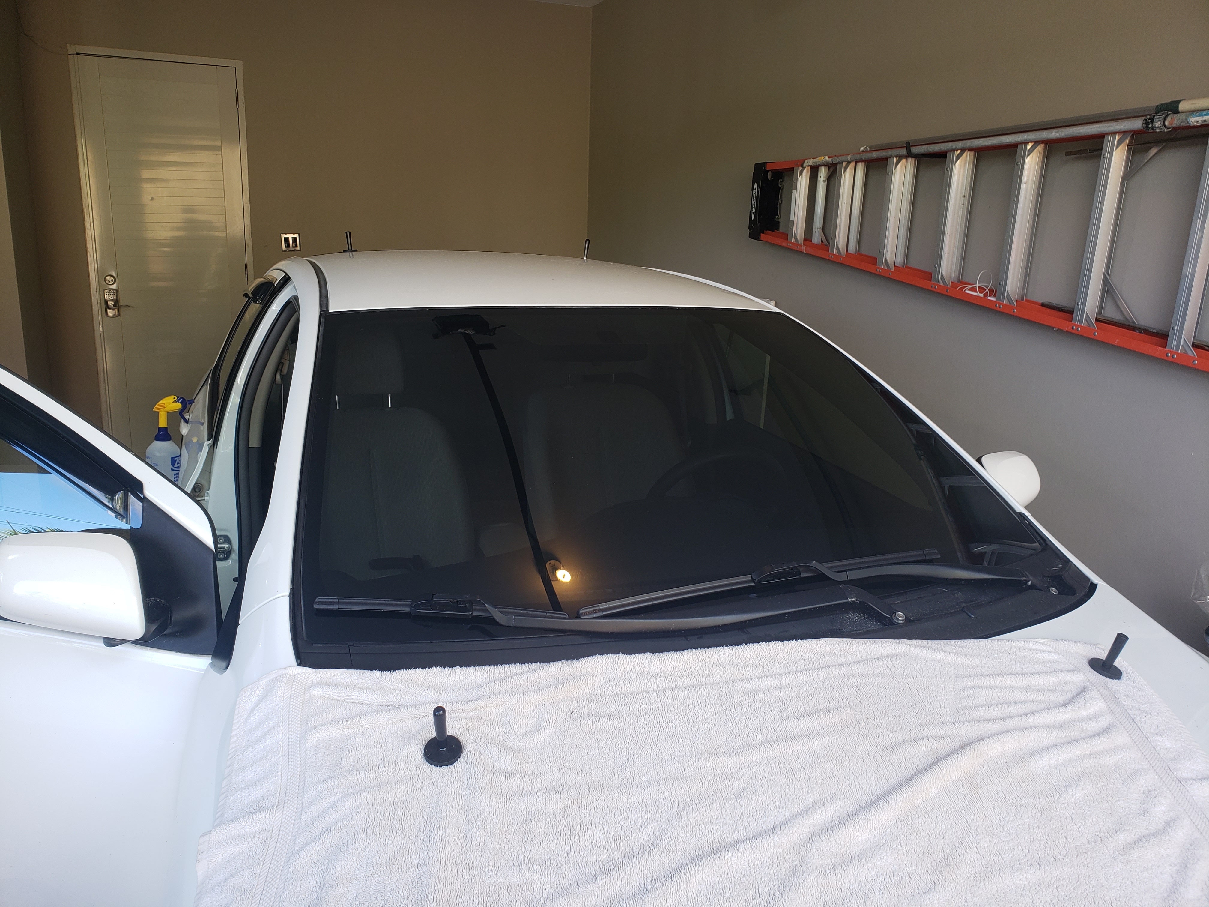 RockRose Premium Carbon Window Tint – MaxSee