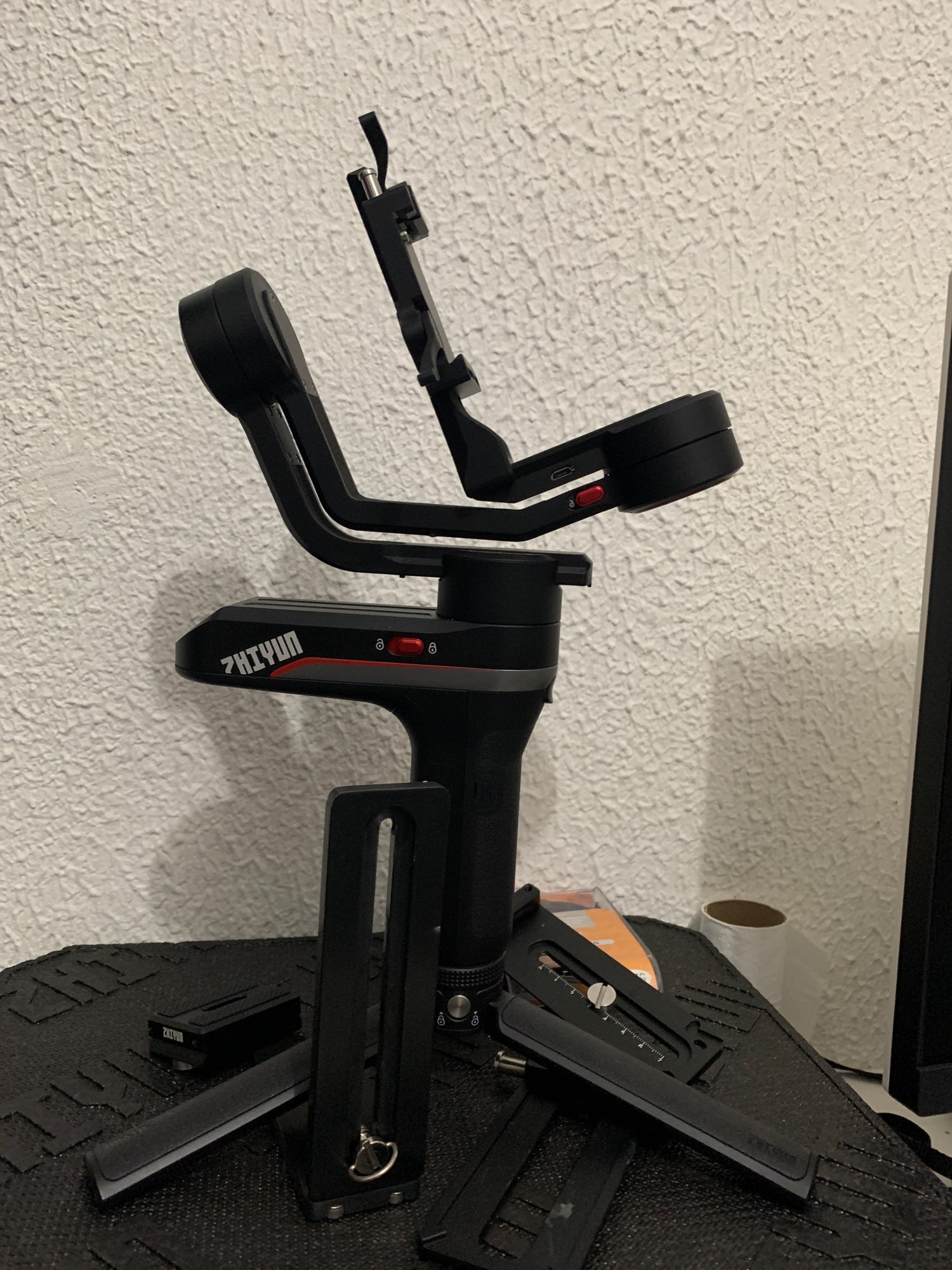 Weebill S Gimbal Stabilizer | ZHIYUN Store