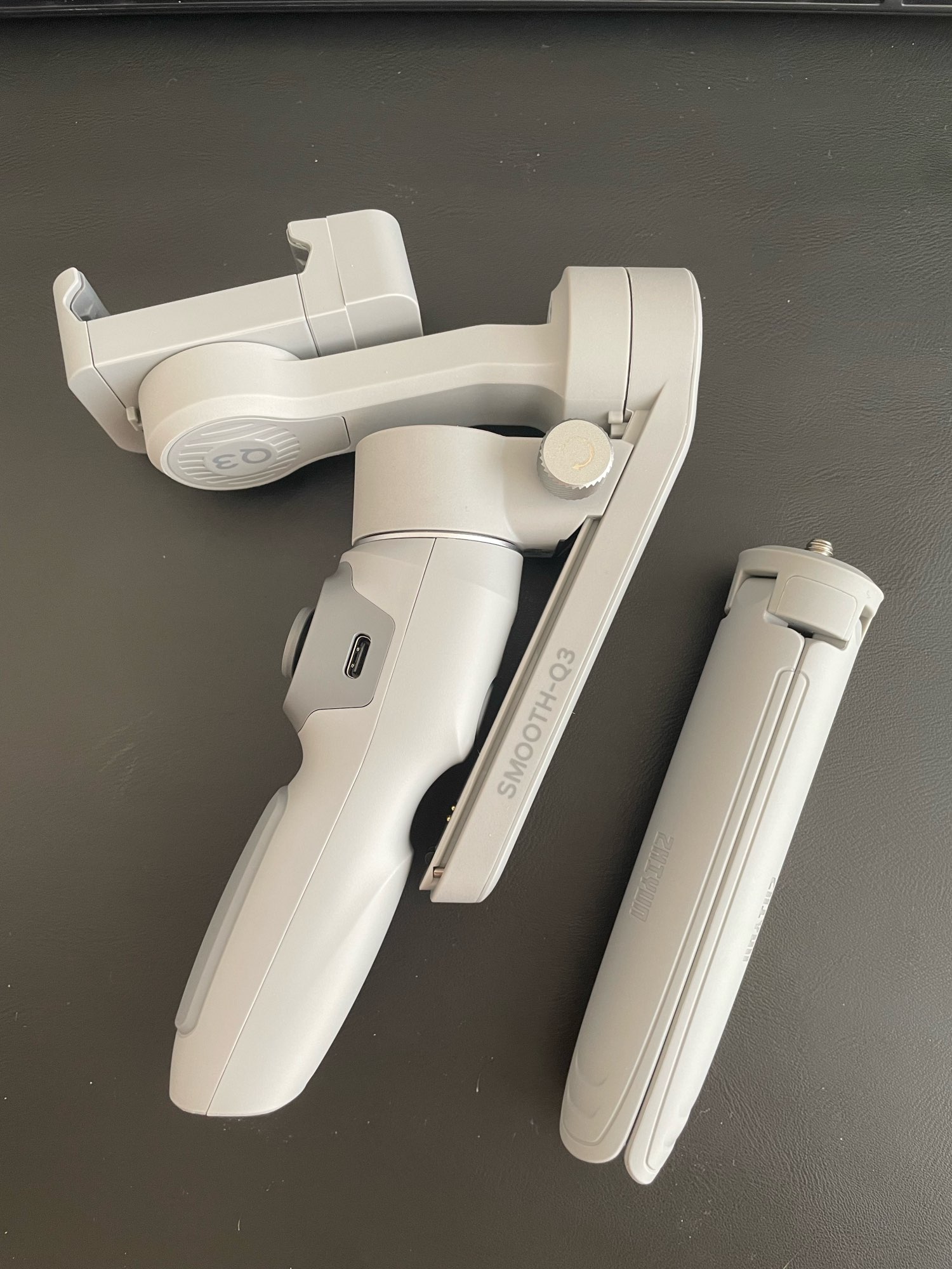 Smooth Q3 | Phone Gimbal | ZHIYUN Store