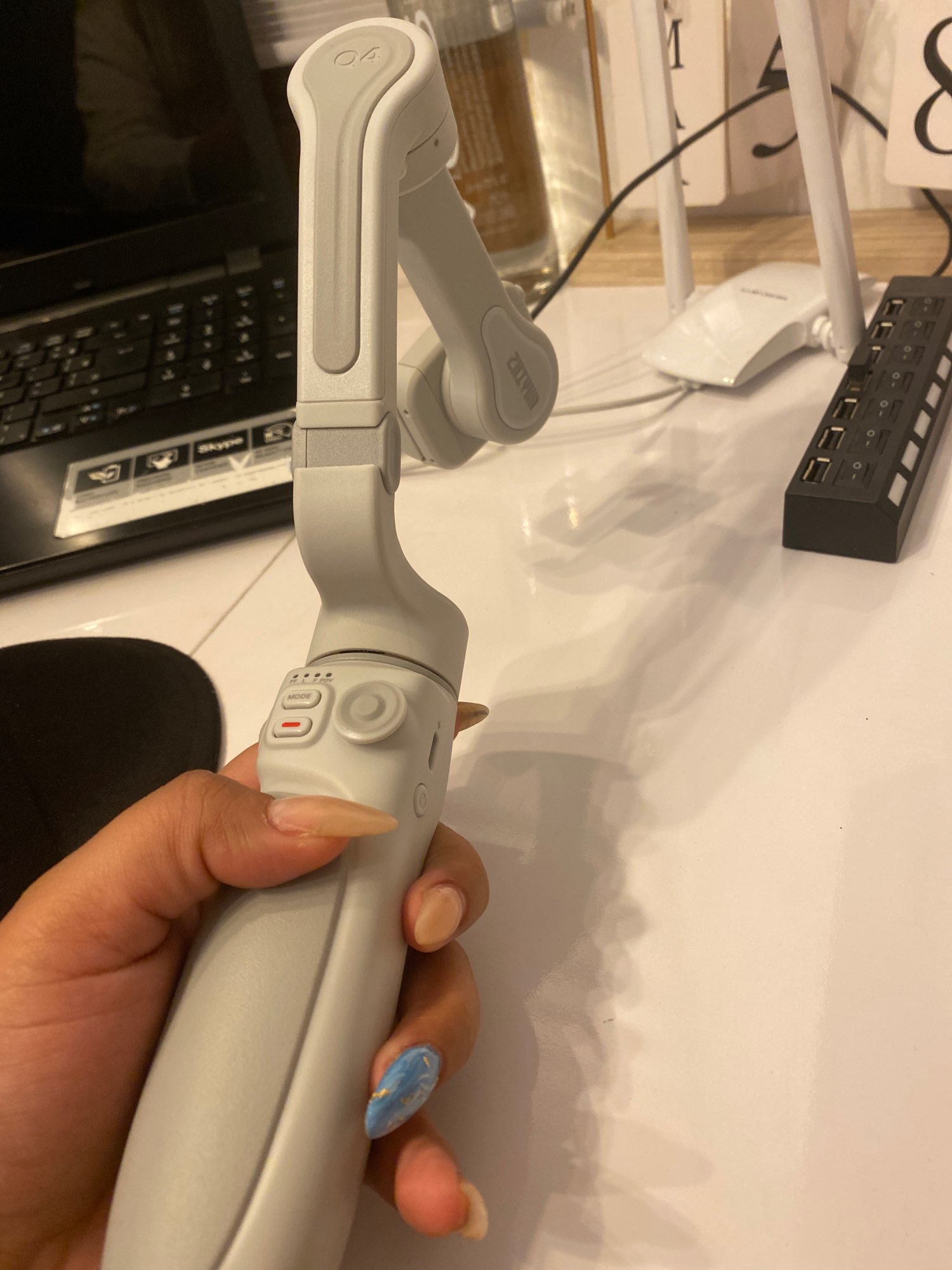 Smooth Q4 | Phone Gimbal | ZHIYUN Store