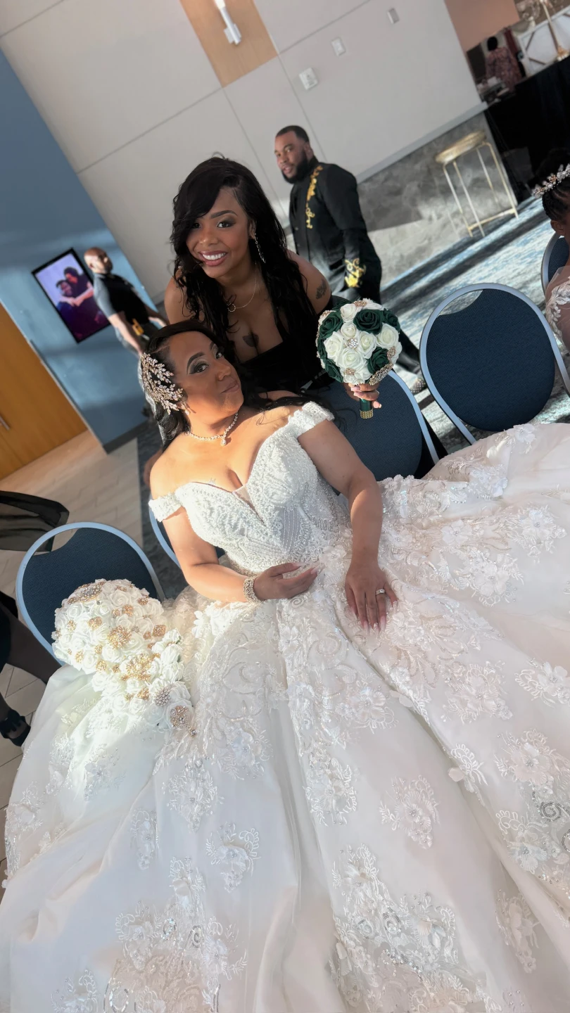AM240 – amandanoviasdress