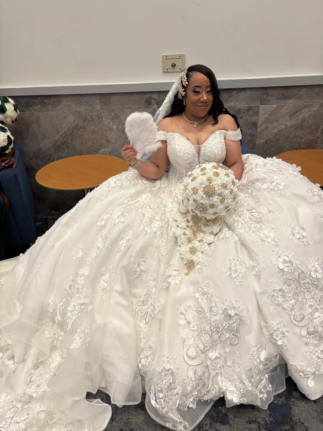 AM240 – amandanoviasdress