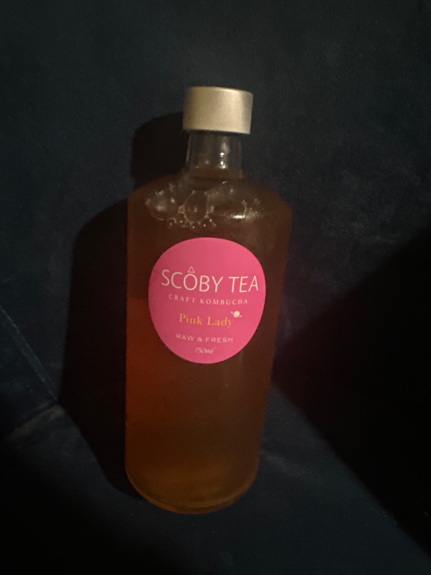 Pink Lady -ピンクレディー- 750ml - 生コンブチャ専門店 | SCOBY TEA