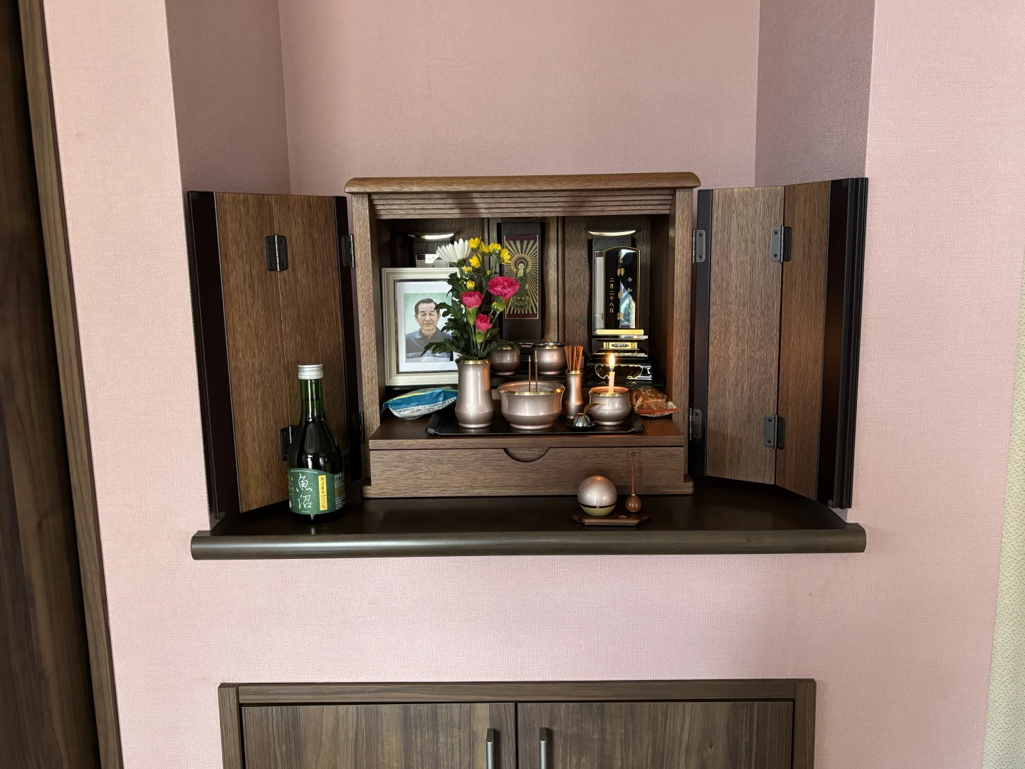 Y.KOTAさま 専用 オーダー 縦44×横35㎝ 仏花 仏壇 鉄線花 (てっせんか) 黒檀 高さ156cm | お仏壇のはせがわ