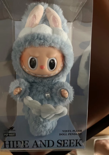 LABUBU HIDE AND SEEK IN SINGAPORE SERIES-Vinyl Plush Doll Pendant