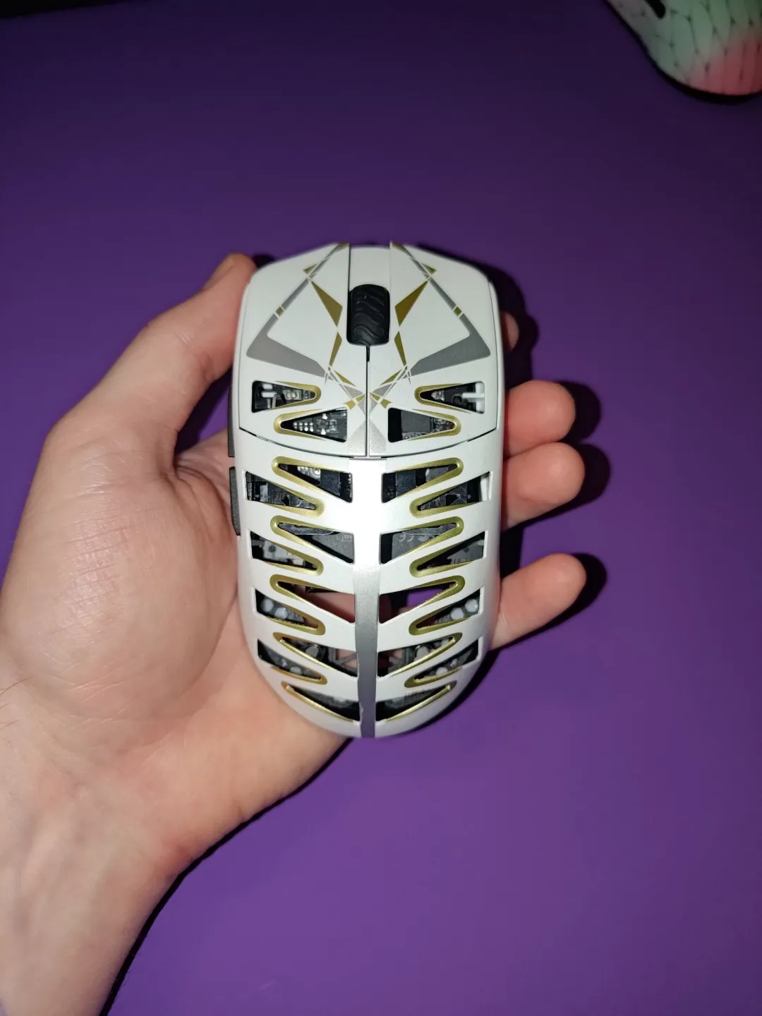 LAMZU Tachi Gaming Mouse