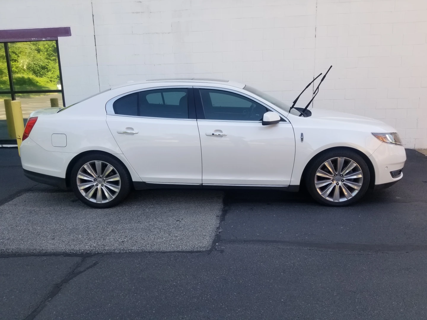 Customer vehicle shine