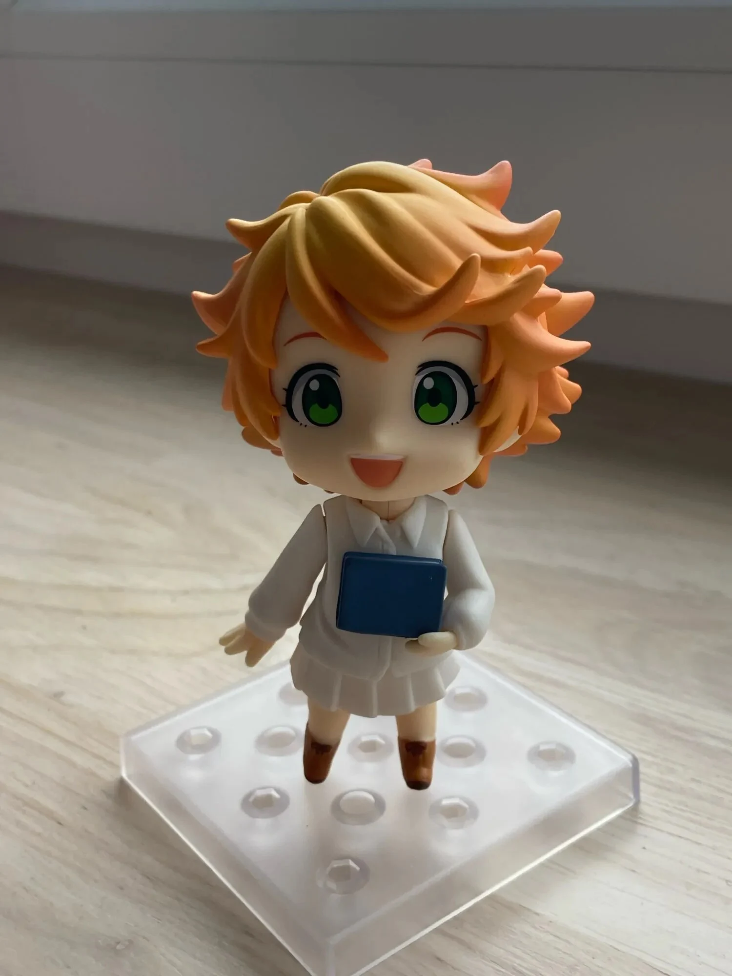 The Promised Neverland Tip'n'Pop Emma Set of 2 Figures