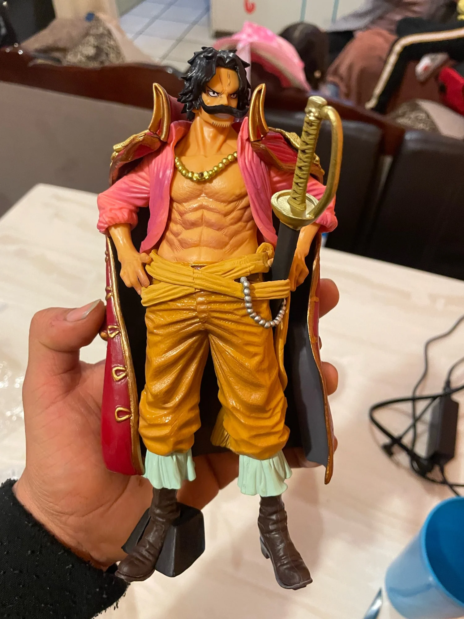 Gol D Roger Figure  One Piece Statue 23CM