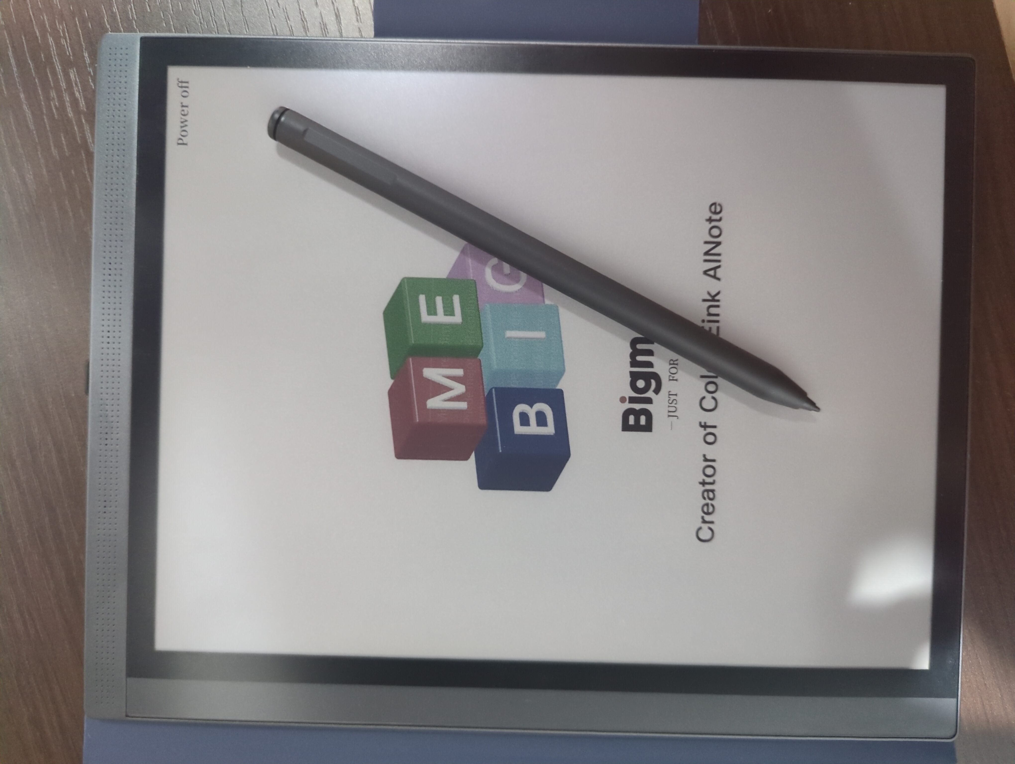 Bigme B1051 Series-- 10.3'' color E ink tablet PC with cutting
