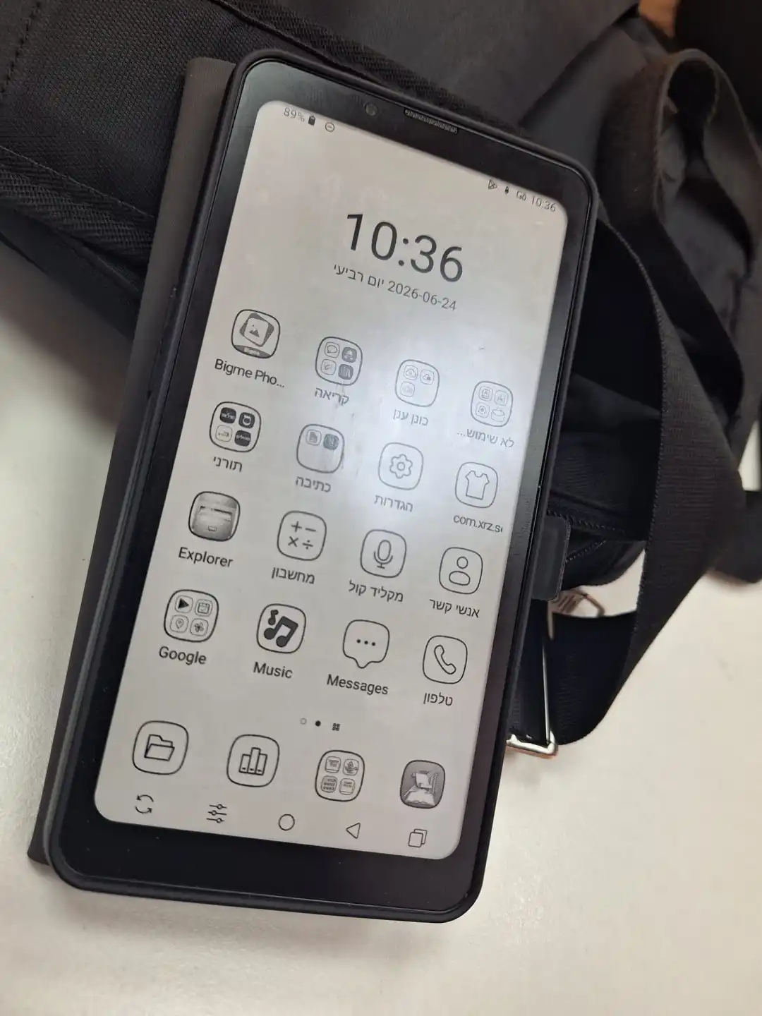 Bigme ePaper Smartphone Hibreak Pro with Android 14 OS-Black and