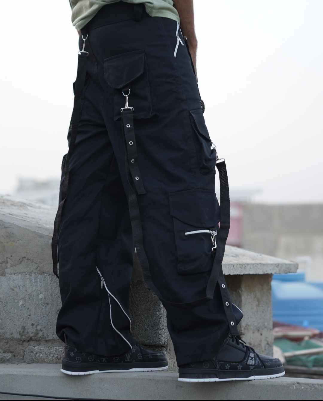 Zip Straps Cargo Pant – Brands 4 you.pk