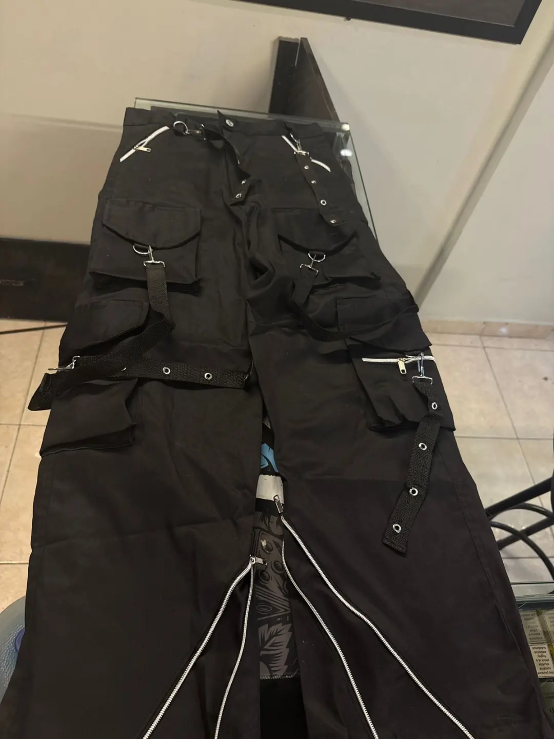 Zip Straps Cargo Pant – Brands 4 you.pk