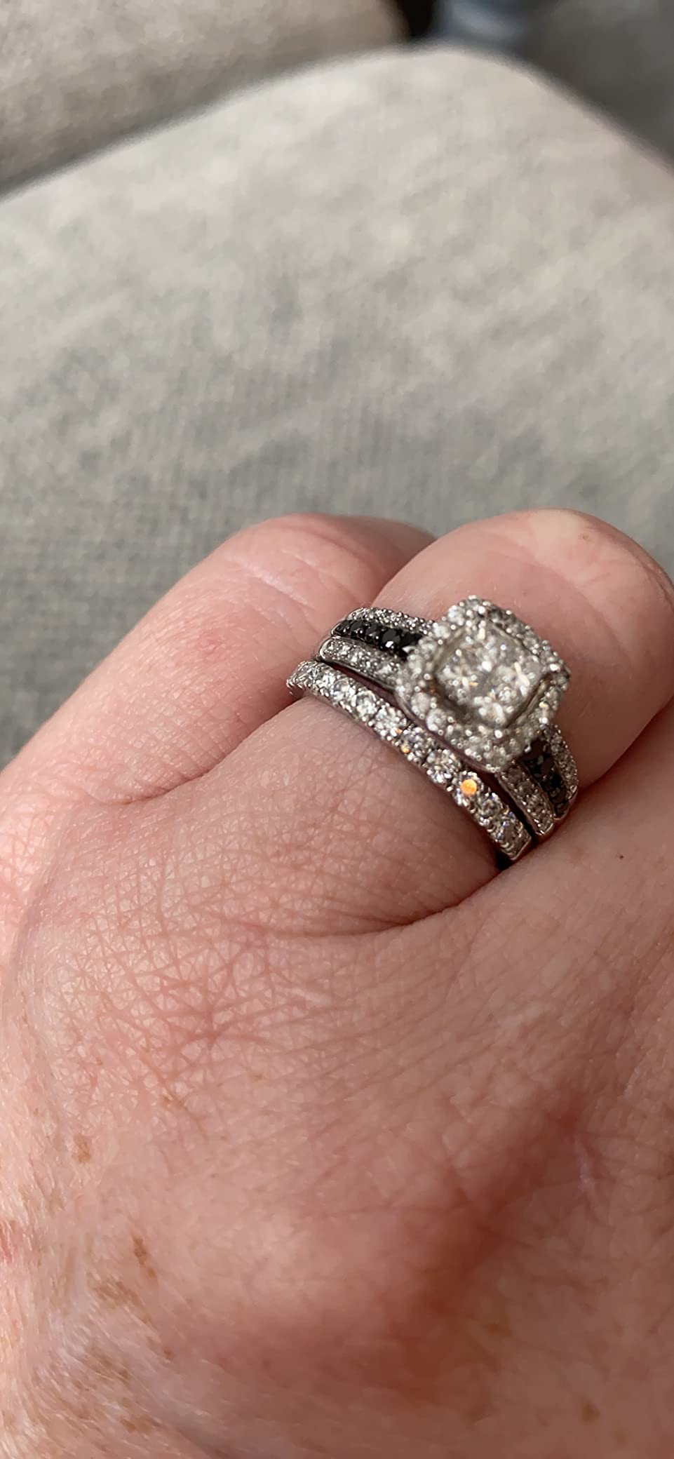 Customer review photo from Rosalia A.