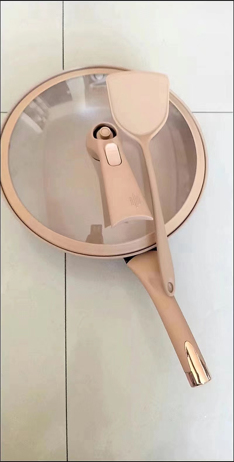 Non-Stick Clay Wok With Steamer Basket