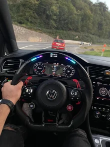 Foto del cliente Marco — Volante In Carbonio Golf (7/7.5) Scirocco, Polo (2014-2017)
