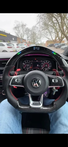Foto del cliente Giovanni — Volante In Carbonio Golf (7/7.5) Scirocco, Polo (2014-2017)