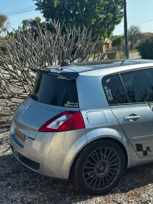 Foto del cliente Lui s. — Spoiler Universale
