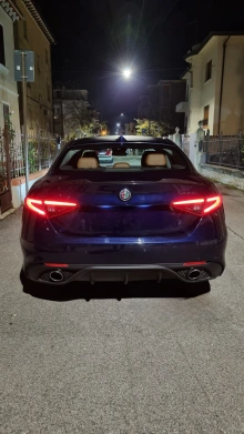 Foto del cliente Riccardo D. — Spoiler Alfa Romeo Giulia In Fibra Di Carbonio (2015-2021)