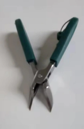 Reseña Saludia set profesional de uñas
