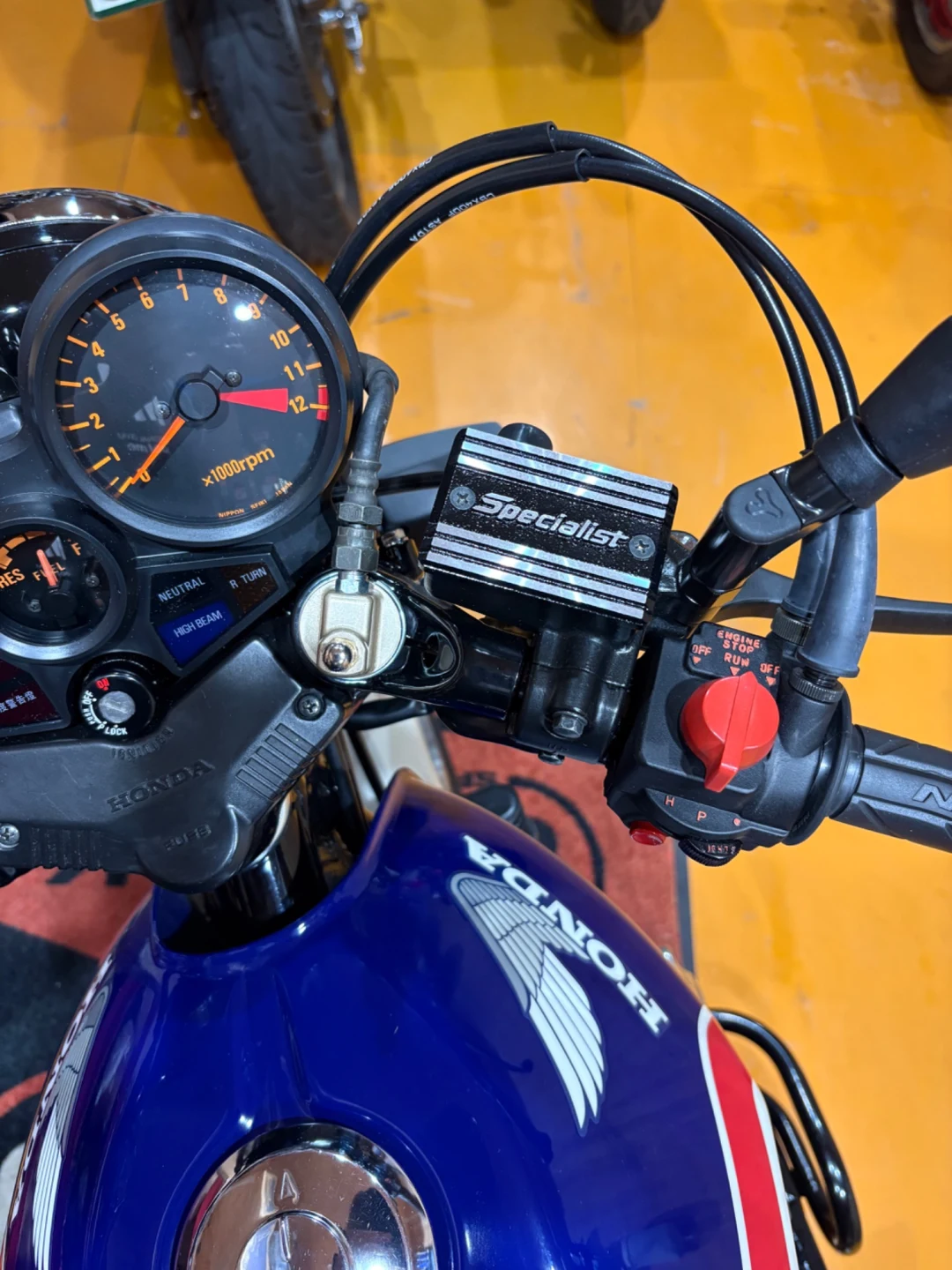 CBX400F CBX550F CBR400F マスターシリンダーキャップ マスターカバー