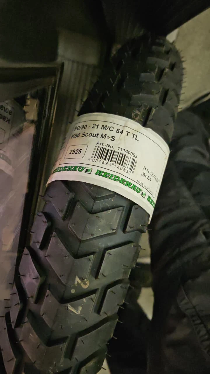 Neumático Metzeler Z8 180/55ZR17 Z8 M 73W TL R – Motoqueros Chile