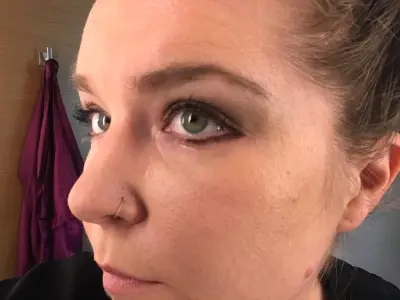 alivmi eyeliner review rachel