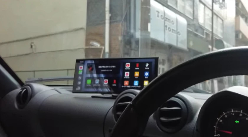 ポータブルディスプレイオーディオ