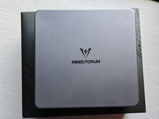 Minisforum UM790 Pro Mini PC | AMD Ryzen™ 9 7940HS