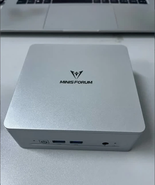 Minisforum UM760 Slim / UM870 Slim Mini PC