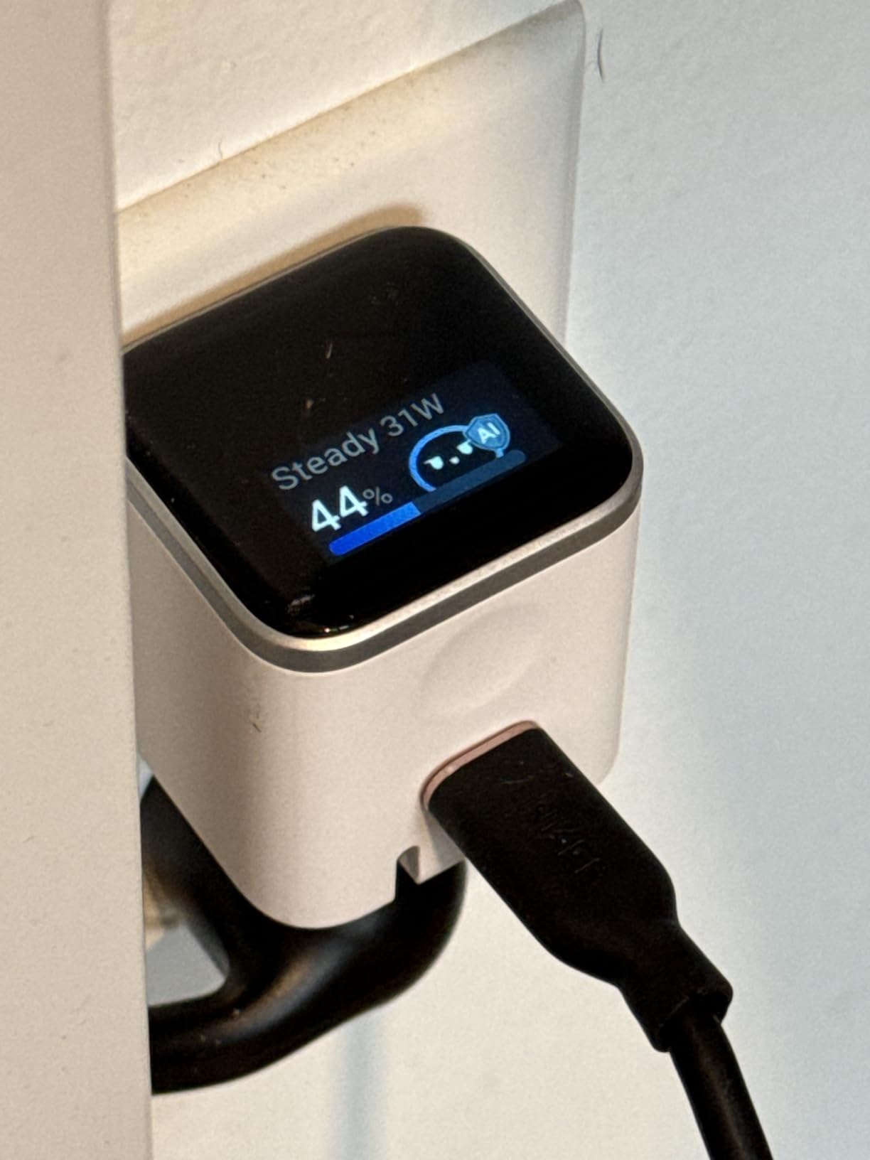 Anker Nano 45W charger real customer photo, Zara Maryam