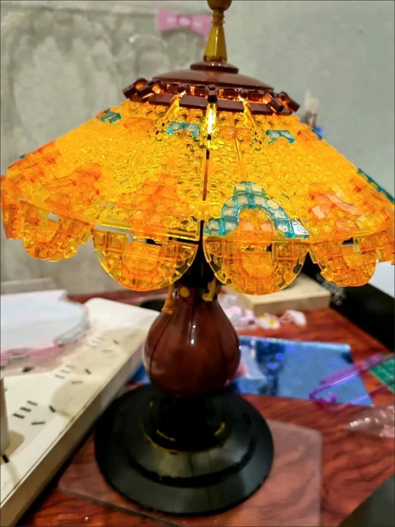 ZHEGAO™ Retro Table Lamp Building Blocks, Art Decoration Model