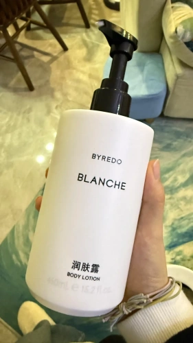 インターコンチネンタル ボディローション 450ml | Byredo Blanche