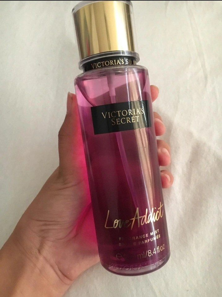 Victoria's Secret Fantasies Love Addict Fragrance Mist 250ml