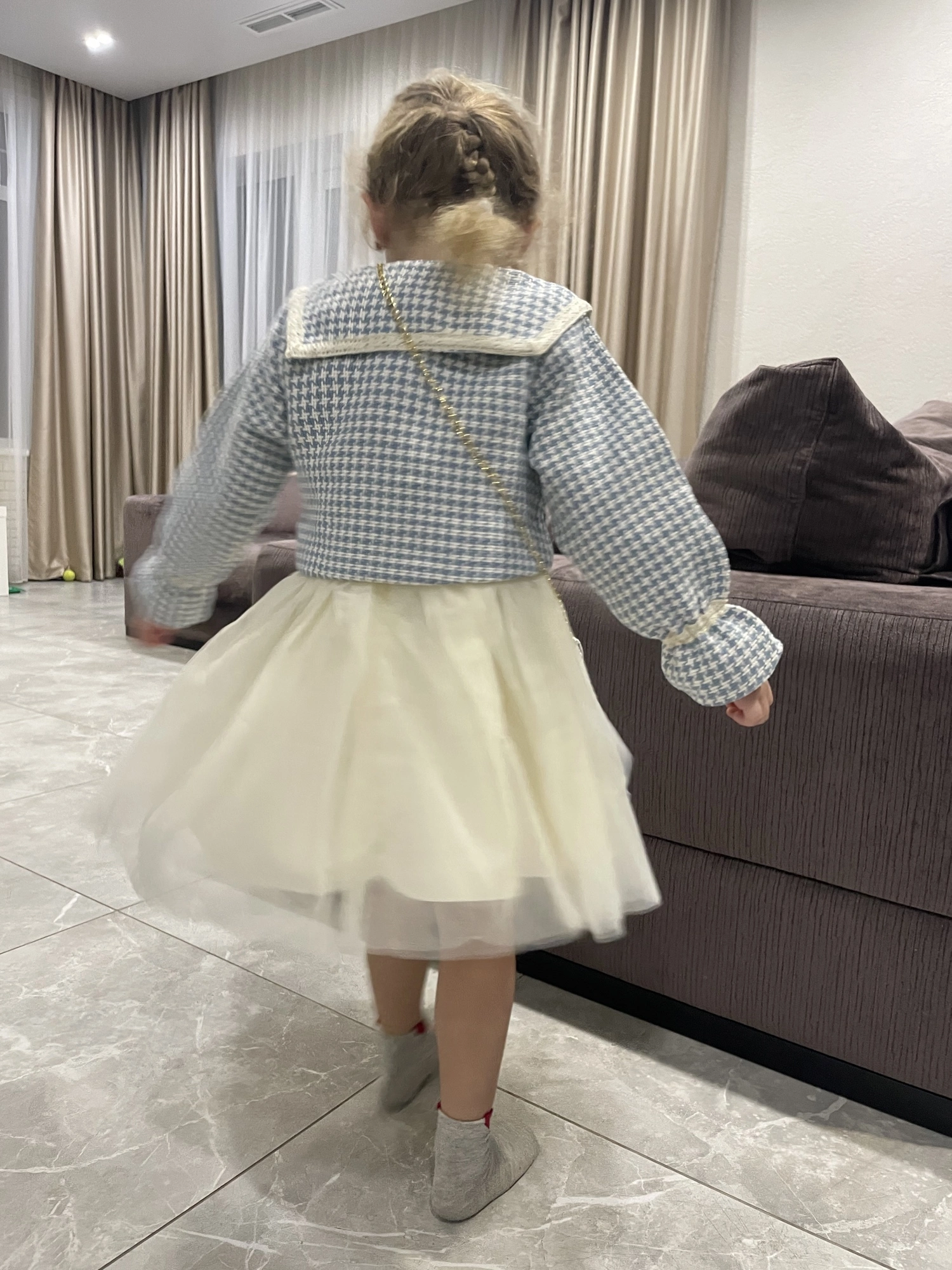 Vestido com Casaco Infantil Modelo Delicada