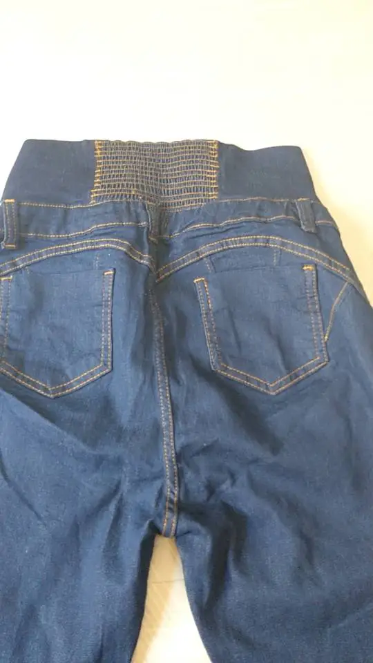 Calça Jeans Delt Shor Com Cestinha de Bojo sem espuma No Bumbum