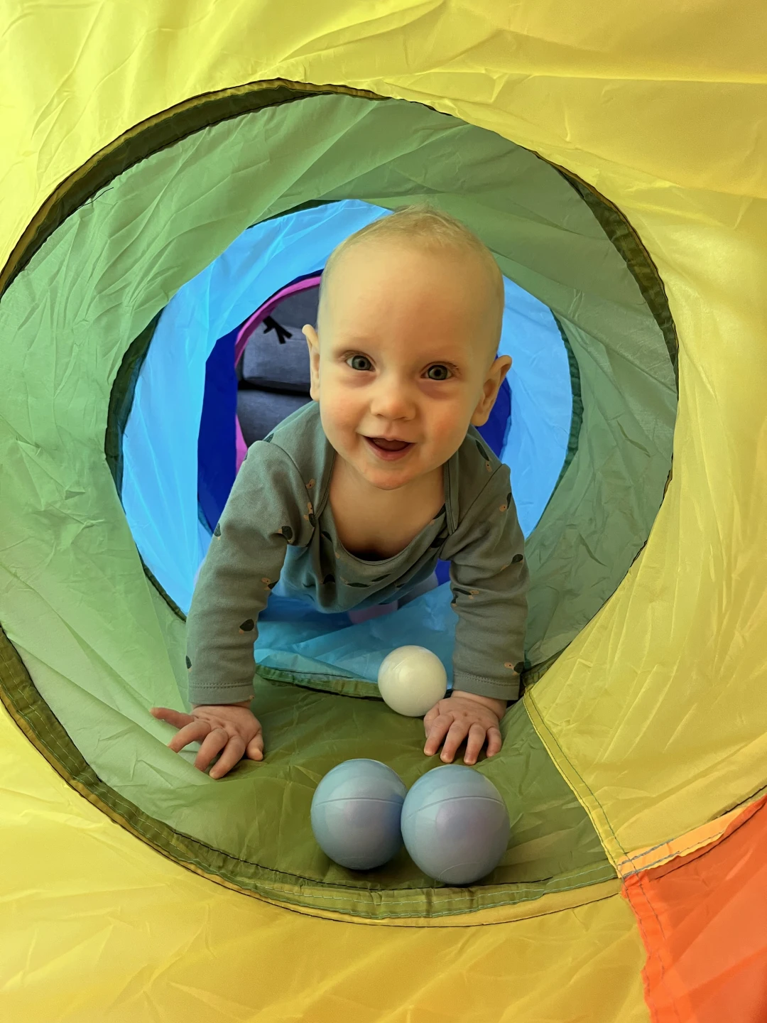 Toddlers Rainbow Crawl Play Tunnel 180cm