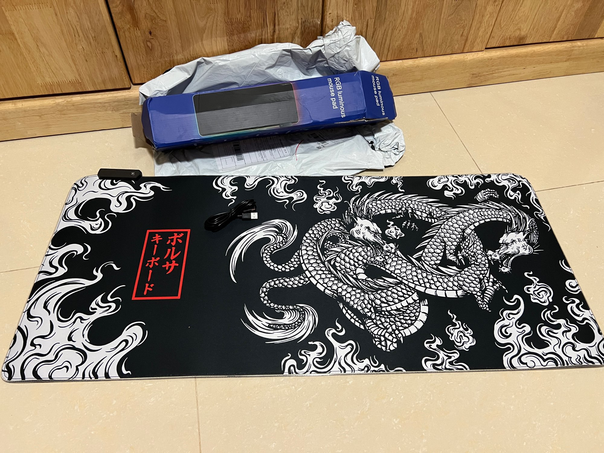 Tapis De Souris Gamer XXL 900x400 Mm - Surface Lisse, Bords Cousus, Base Antidérapante, Lavable - 6