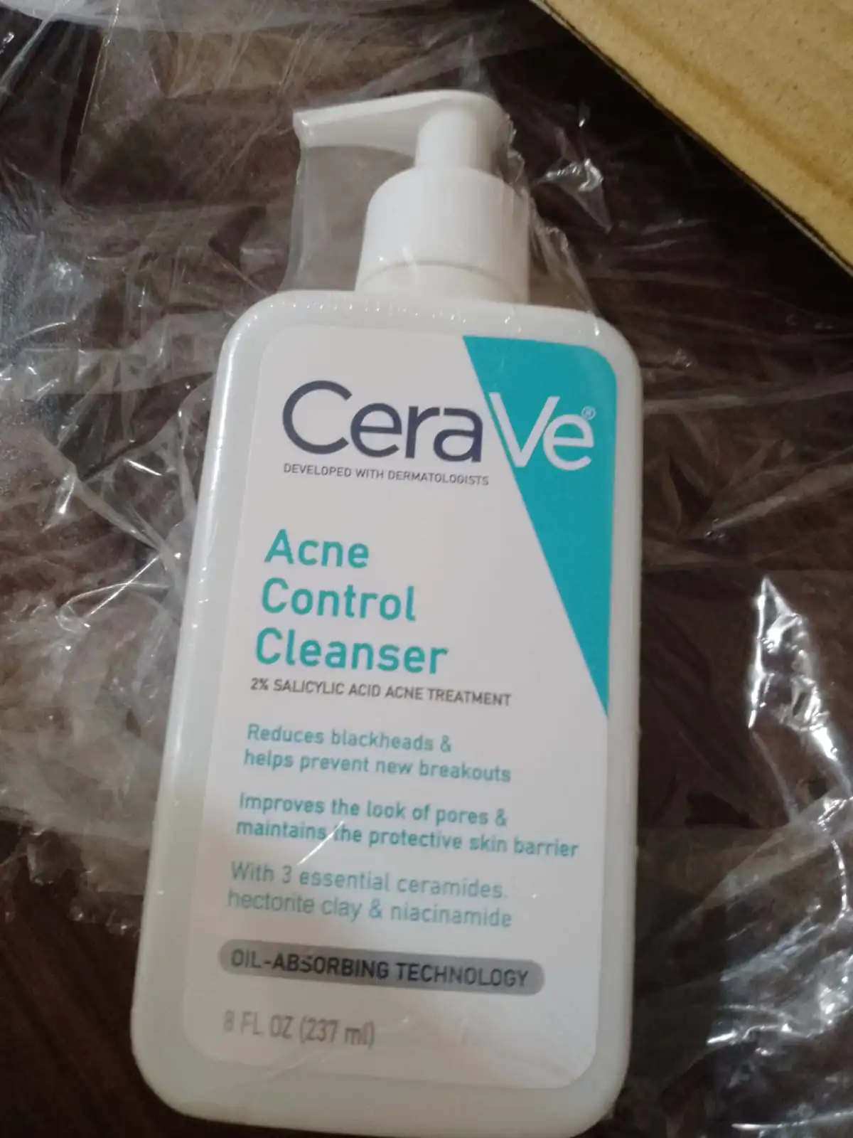 Cerave Acne Control Cleanser 2% SALICYLIC ACID ACNE TREATMENT 355ml