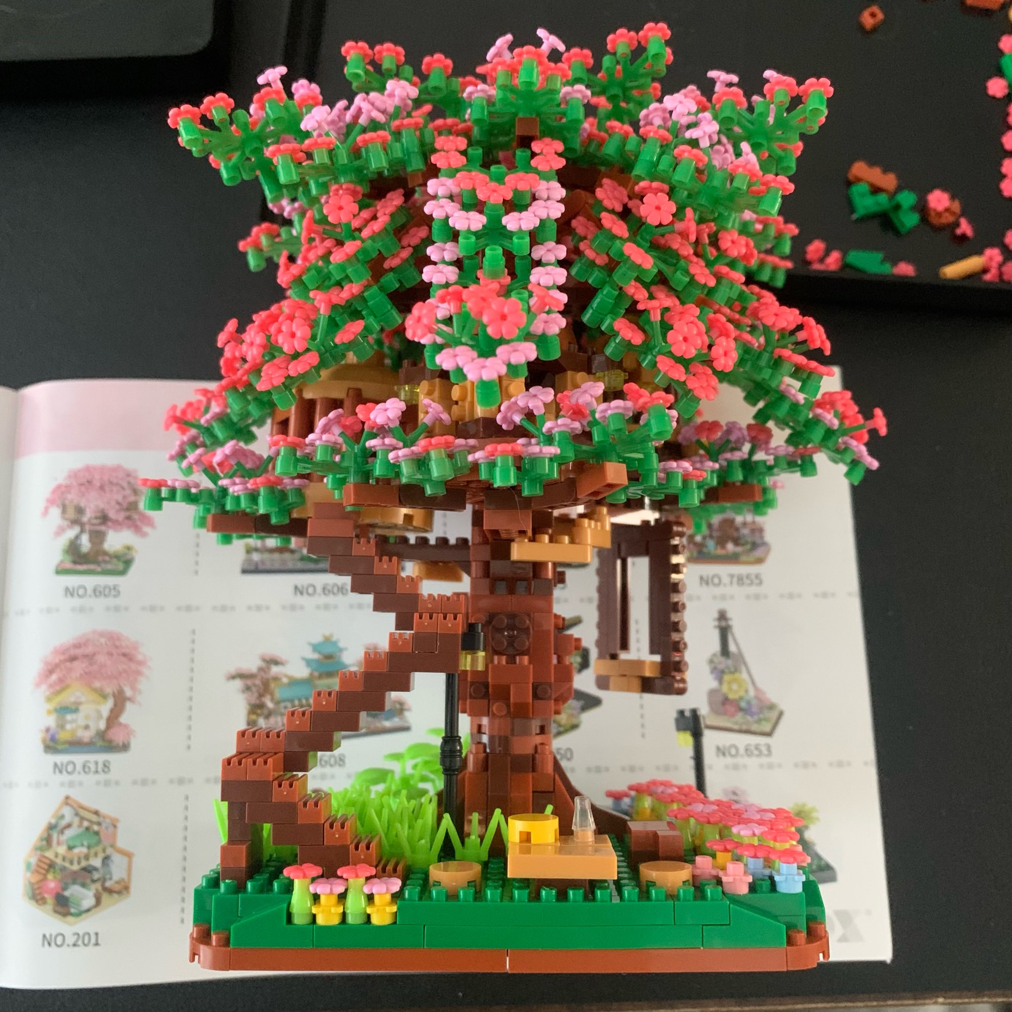 Sakura - Cerejeira (2138 micro-peças) – Brics Craft Inc.