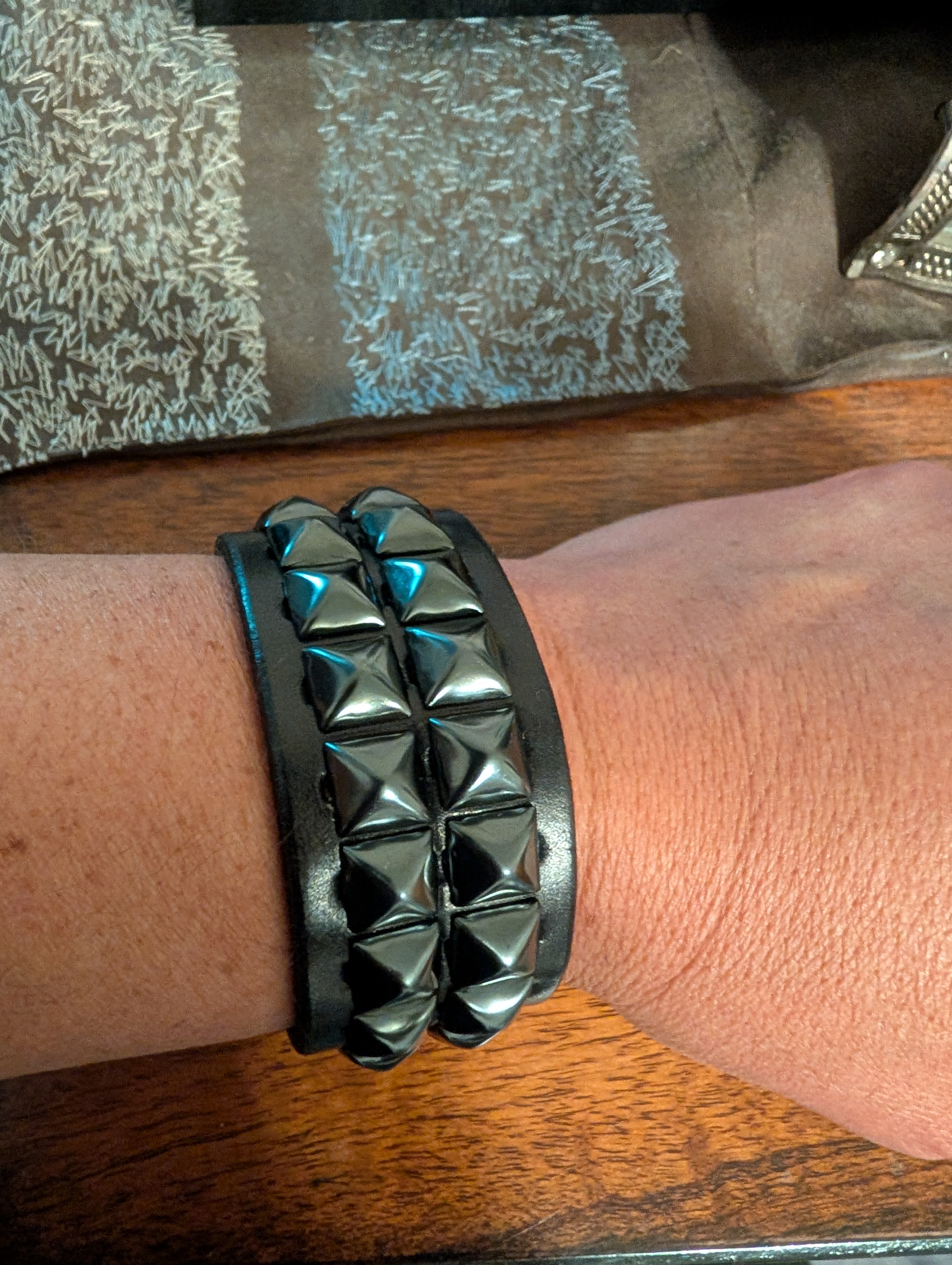 Leather Bracelet with Black Pyramid Studs| Leatherpunk