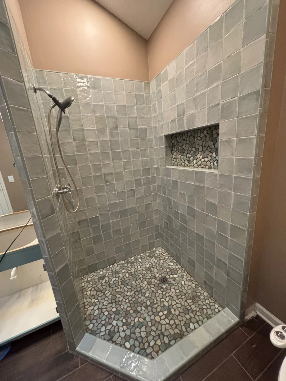 Milky White XL Sliced Jumbo Pebble Tile | Pebble Tile Shop